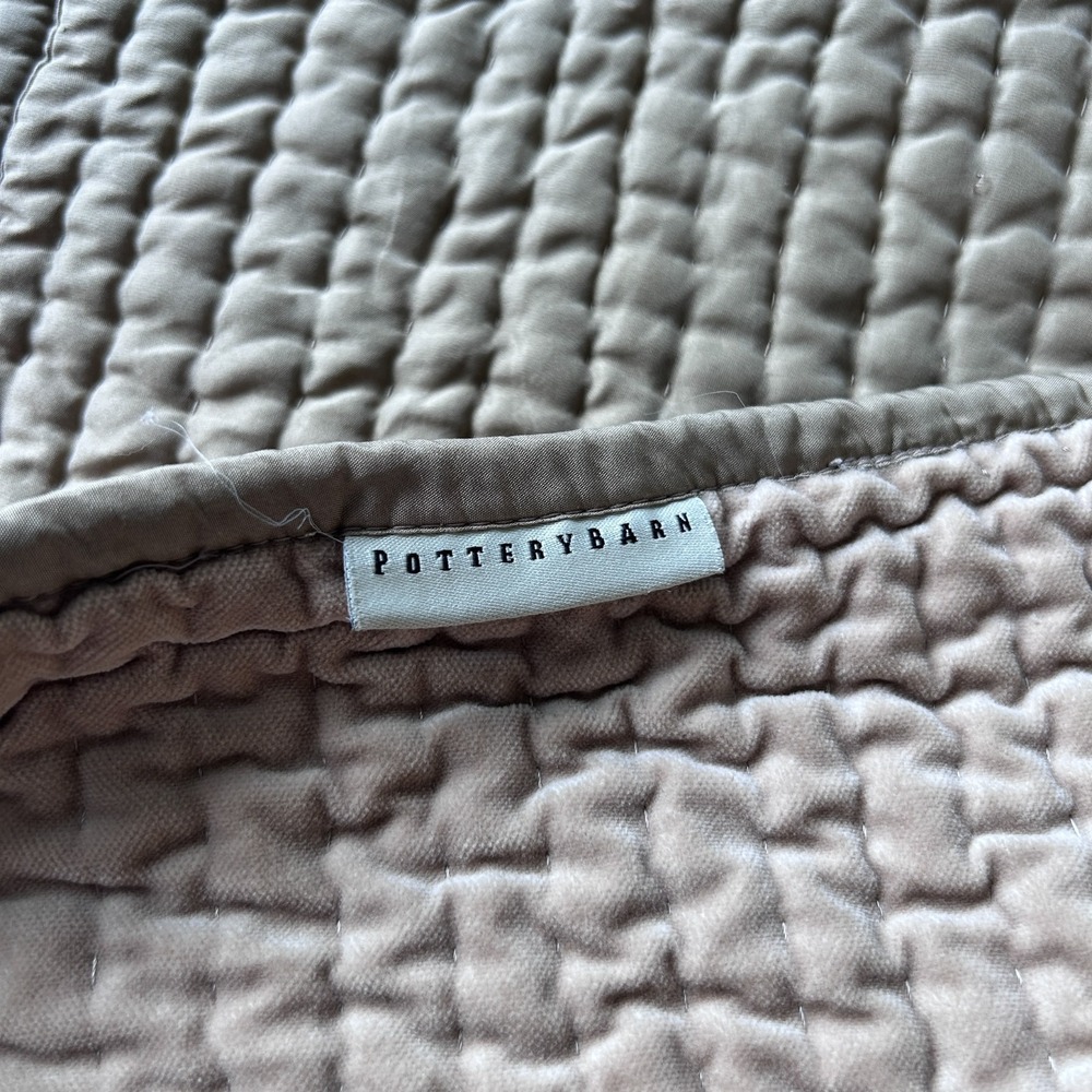 Pottery Barn Queen‎ Quilt Reversible Velvet Silk Cotton 90" x 94" Pick Stitch